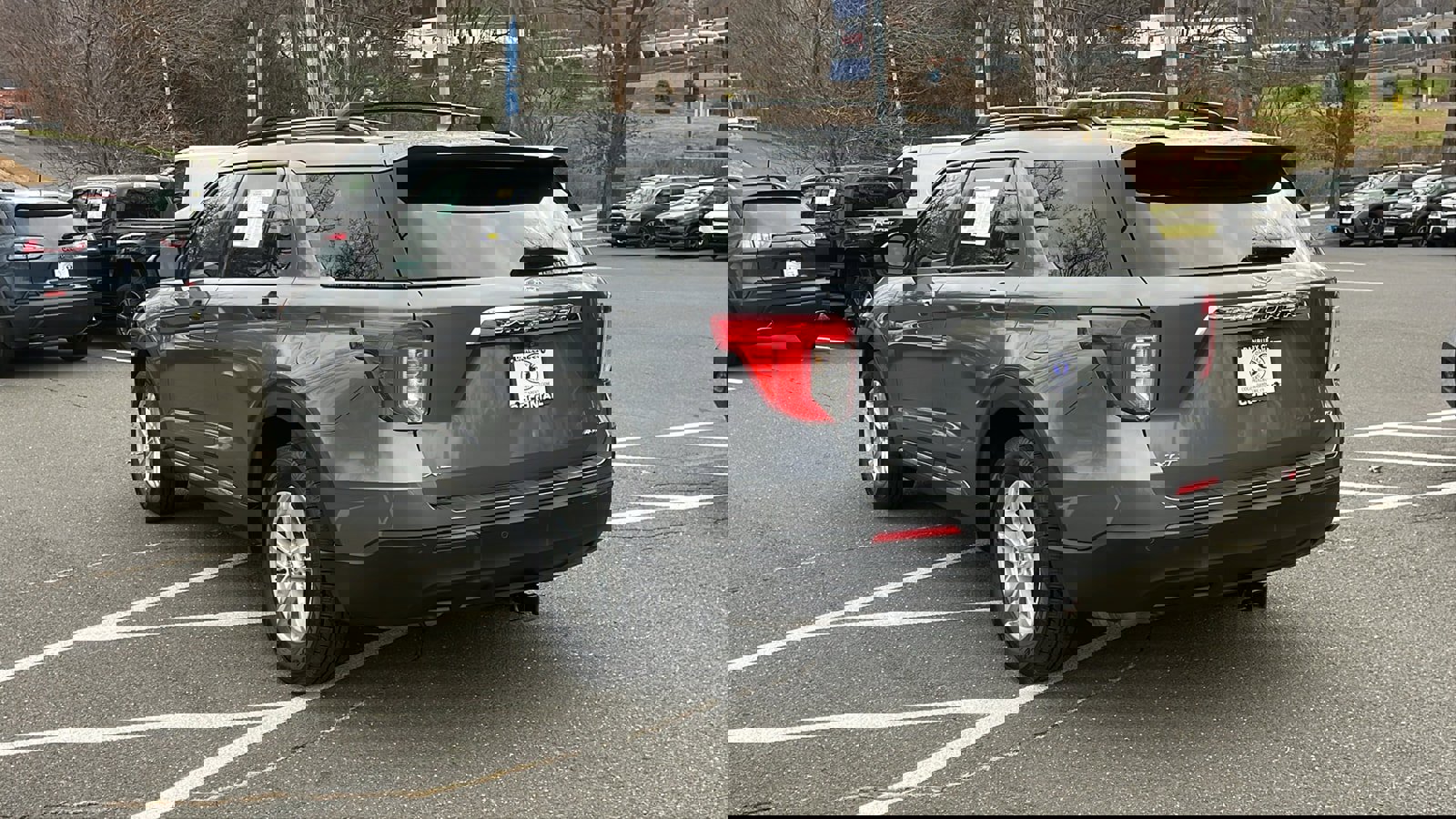 Used 2021 Ford Explorer XLT image 5