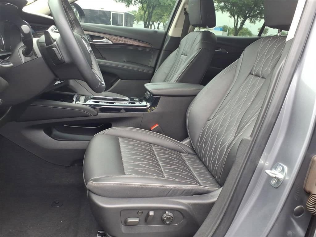 Used 2021 Buick Envision Avenir FWD image 18