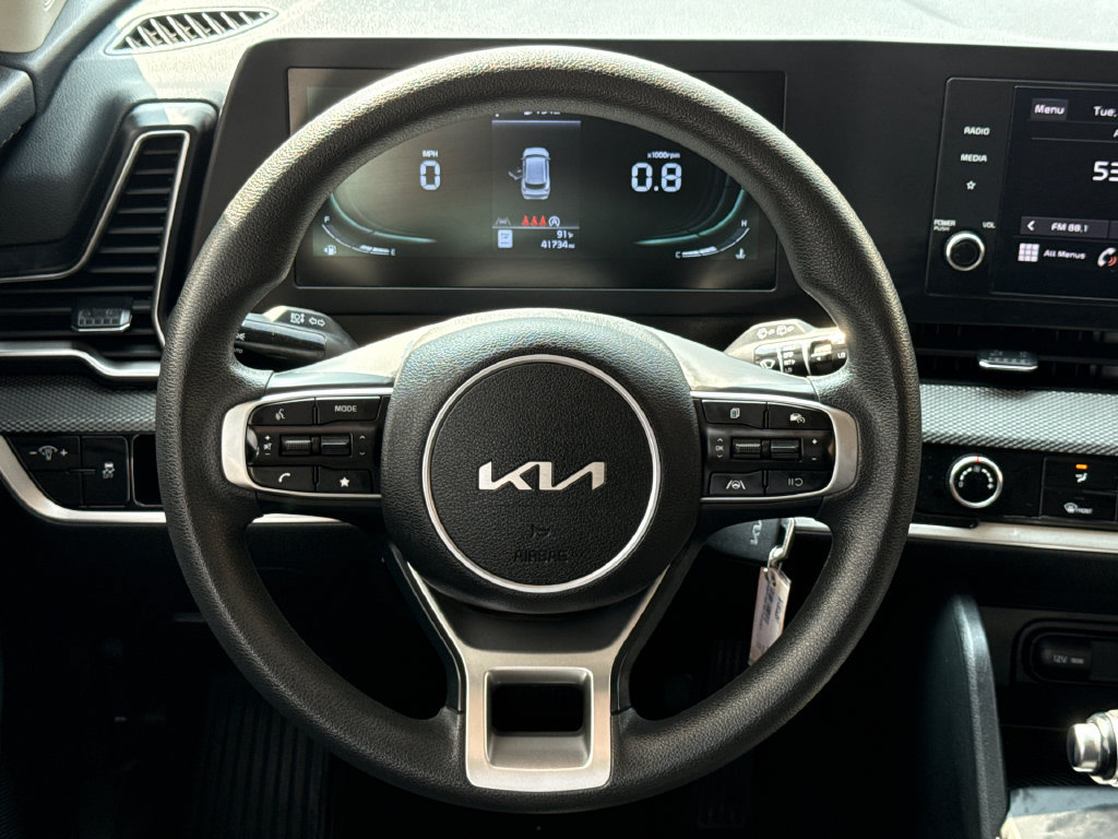 Used 2024 Kia Sportage LX FWD image 14