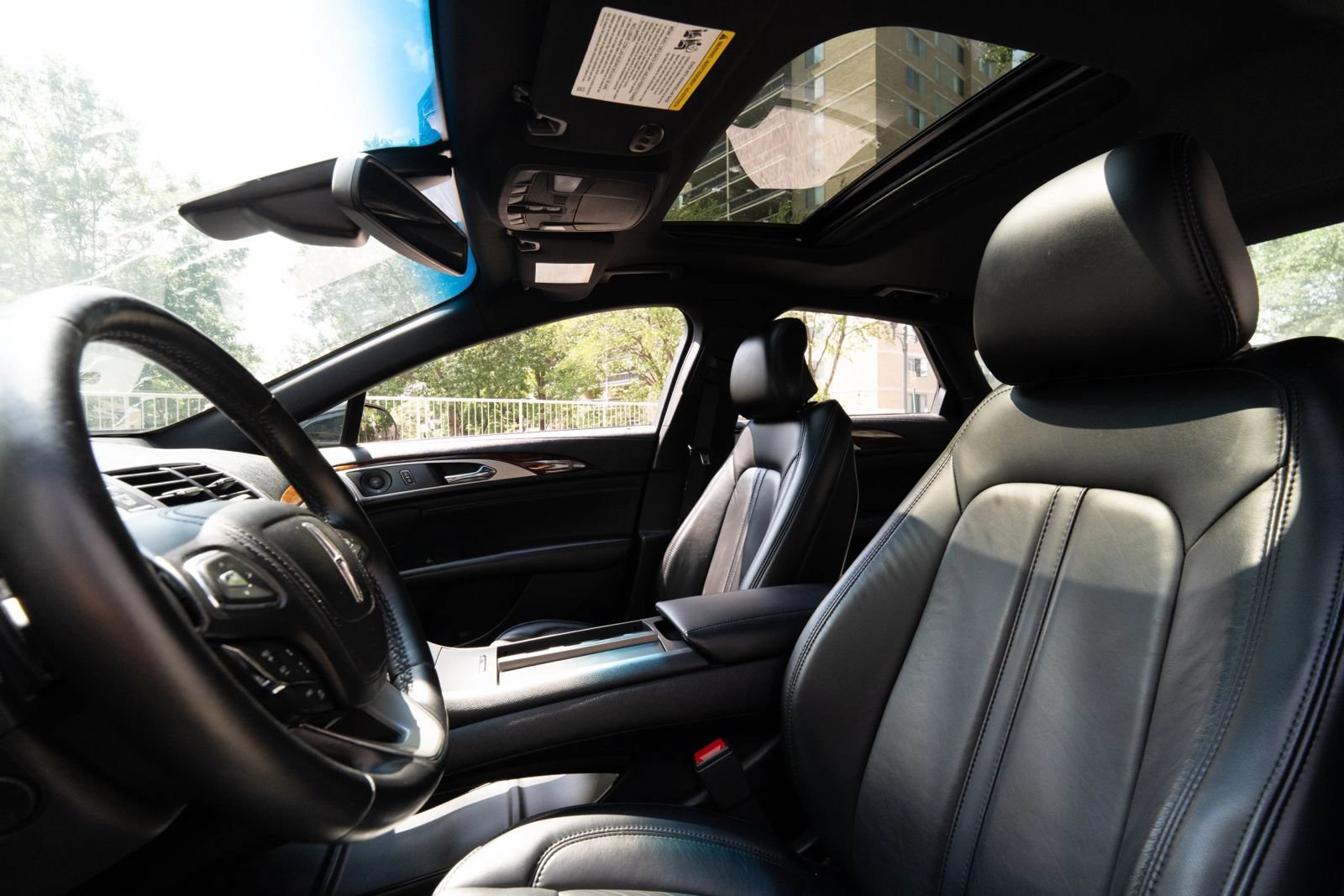 Used 2019 Lincoln MKZ Reserve w/ Reserve Plus Package AWD/4WD image 28