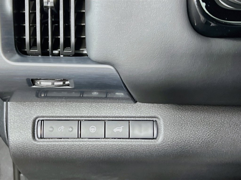 New 2026 Nissan Pathfinder Rock Creek AWD/4WD image 9