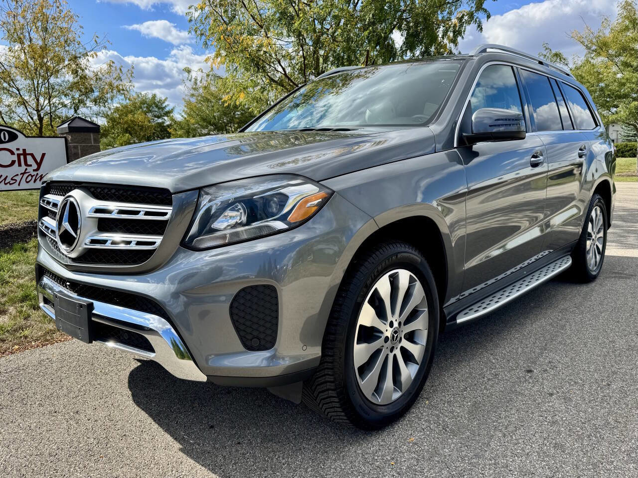 Used 2018 Mercedes-Benz GLS 450 4MATIC image 2