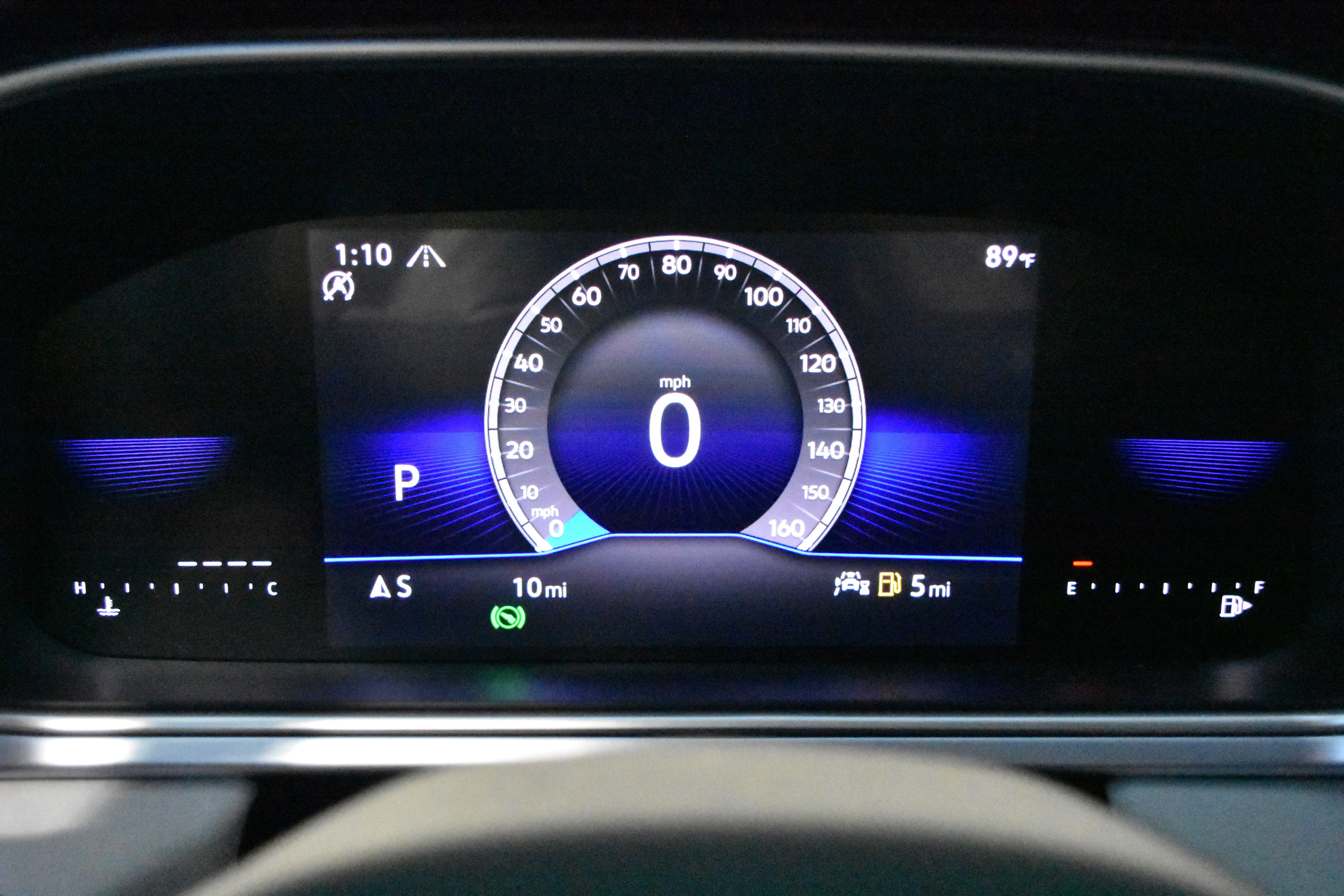 New 2025 Volkswagen Taos SE image 15