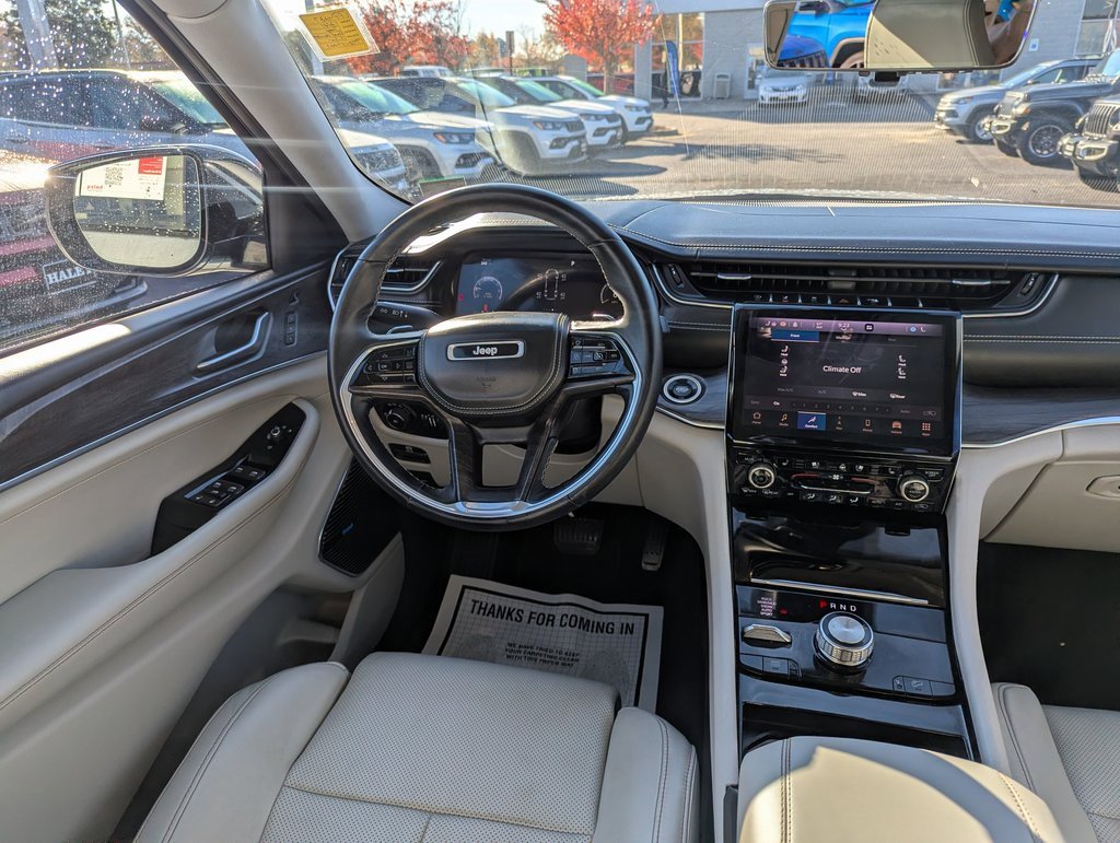 Used 2021 Jeep Grand Cherokee L Overland w/ Luxury Tech Group IV image 11