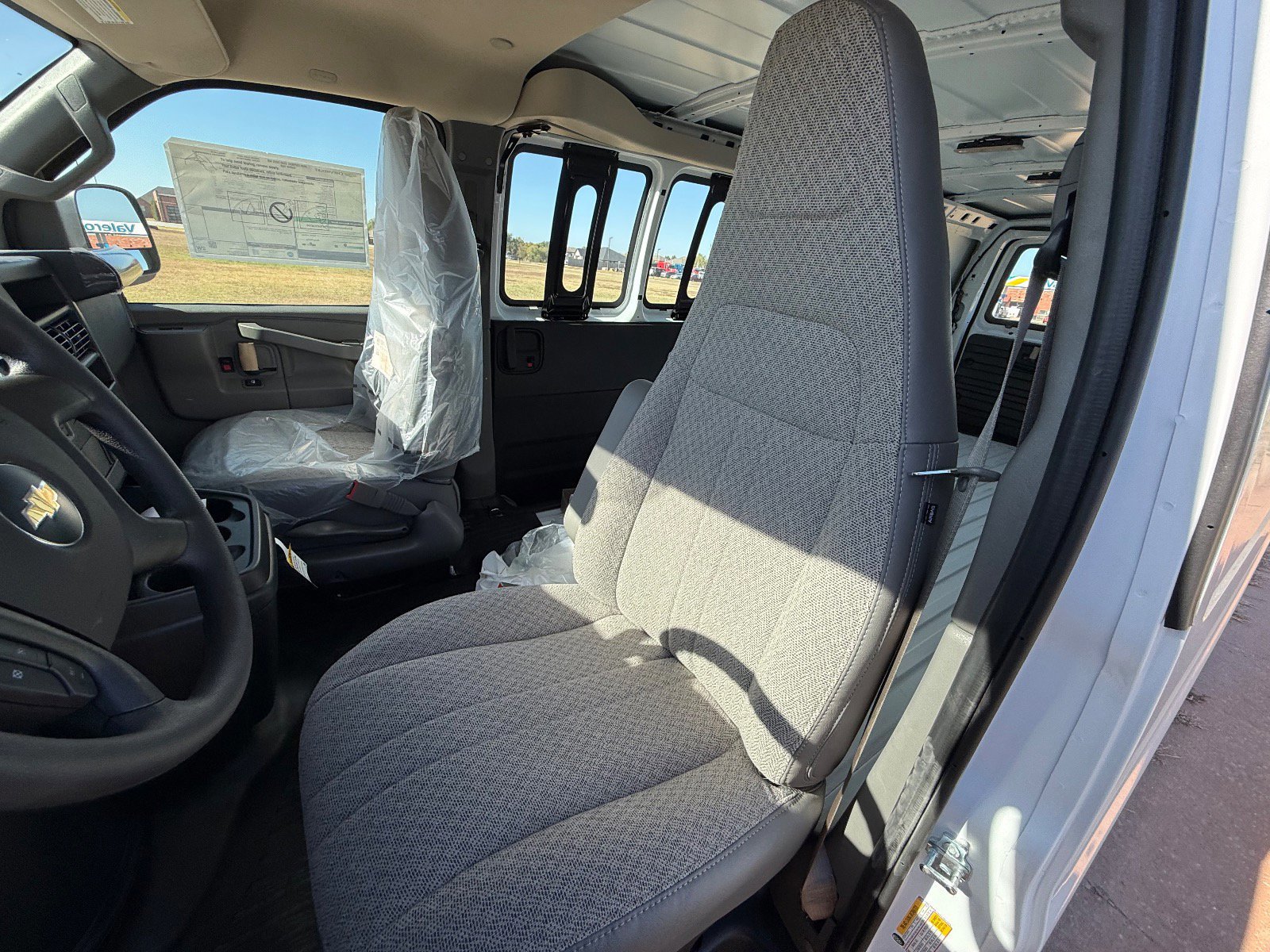 New 2025 Chevrolet Express 3500 Extended w/ Driver Convenience Package image 9