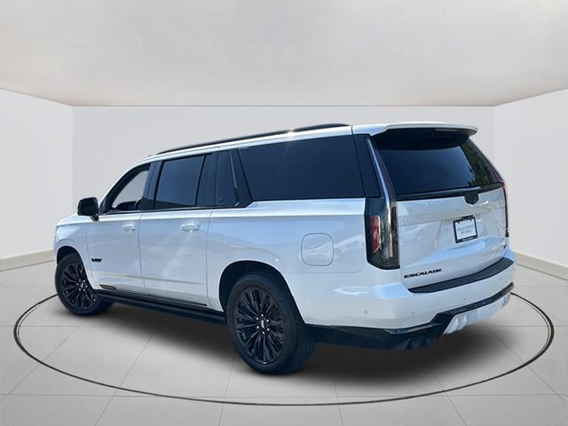 Certified 2024 Cadillac Escalade ESV V w/ LPO, ONYX Package AWD/4WD image 3