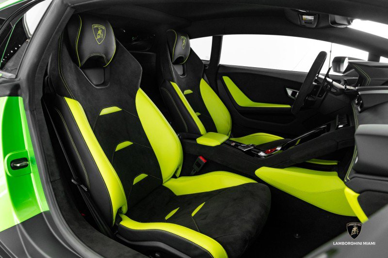 Used 2024 Lamborghini Huracan Sterrato image 41