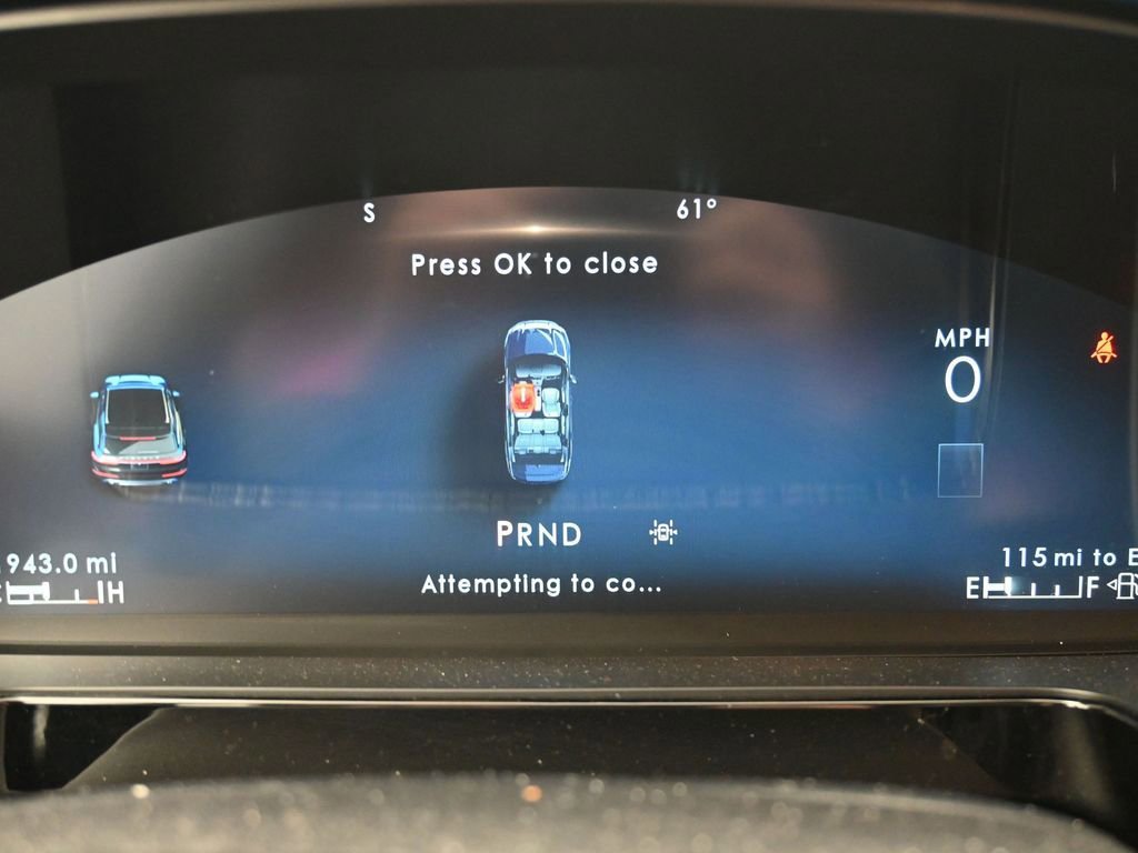 Used 2024 Lincoln Corsair Reserve image 36