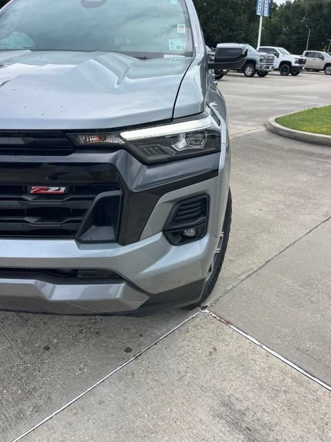 Used 2023 Chevrolet Colorado Z71 w/ Z71 Convenience Package 2 AWD/4WD image 11