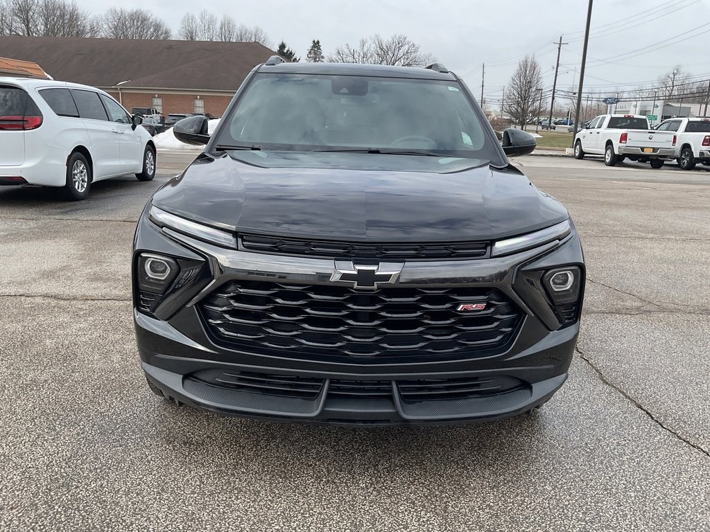 Used 2025 Chevrolet TrailBlazer RS w/ Convenience Package image 2