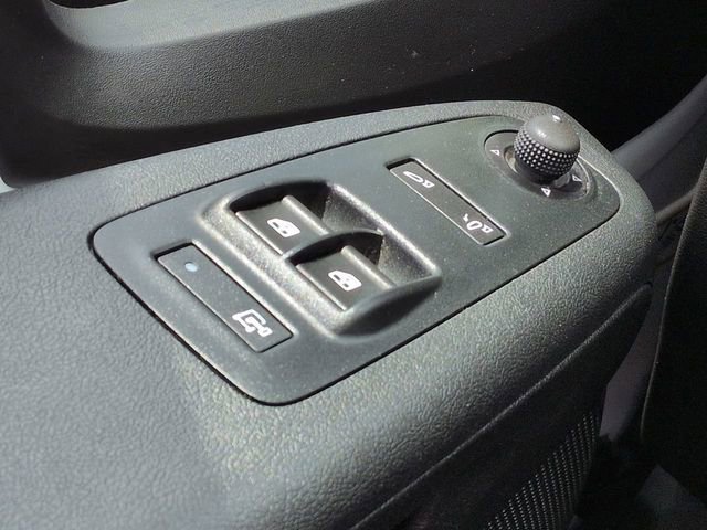 Used 2026 RAM ProMaster 2500 w/ Convenience Group FWD image 27