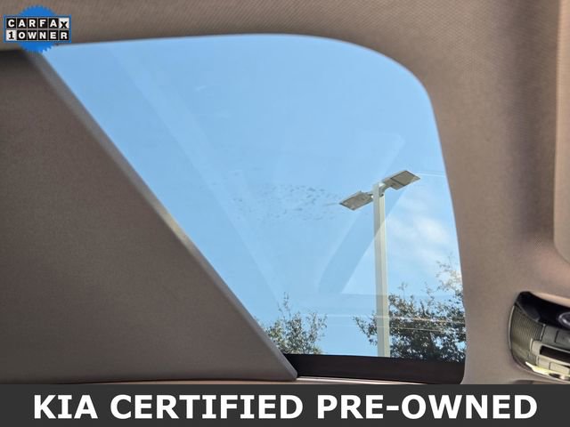 Certified 2024 Kia Sorento EX w/ Panoramic Sunroof Package image 9