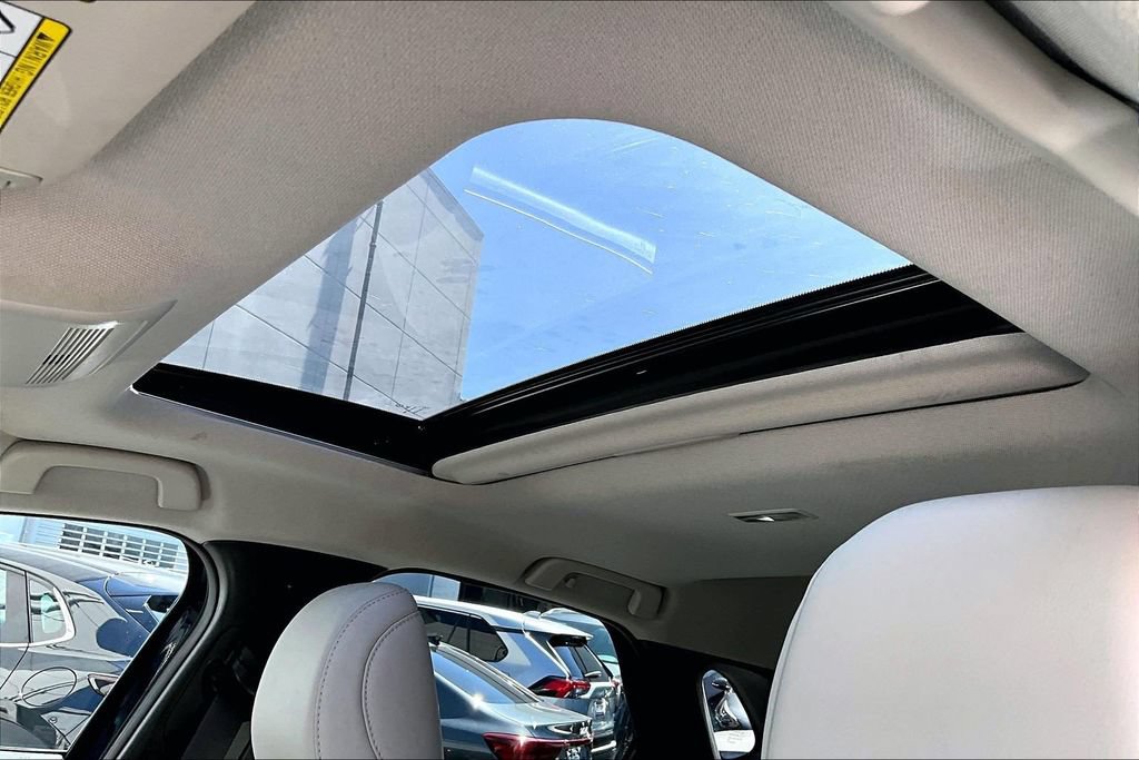 Certified 2022 MAZDA CX-30 AWD 2.5 S w/ Premium Package image 12