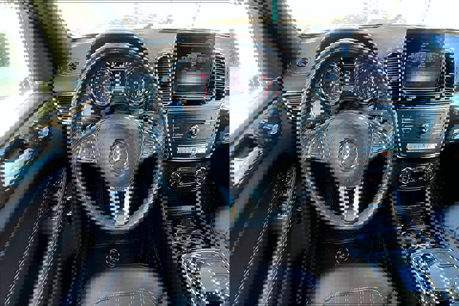 Used 2019 Mercedes-Benz GLS 450 4MATIC image 6