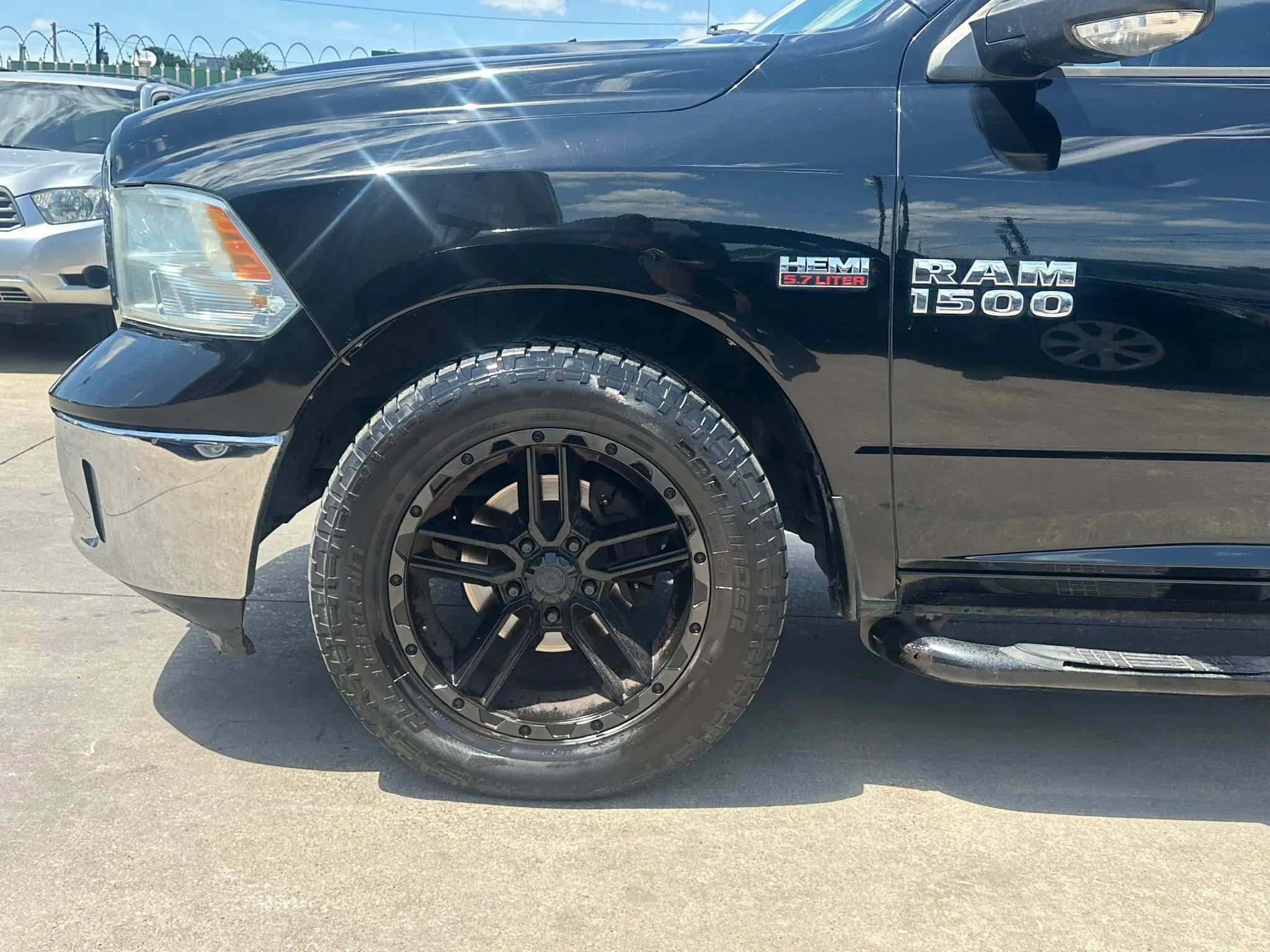 Used 2014 RAM 1500 Lone Star RWD image 10