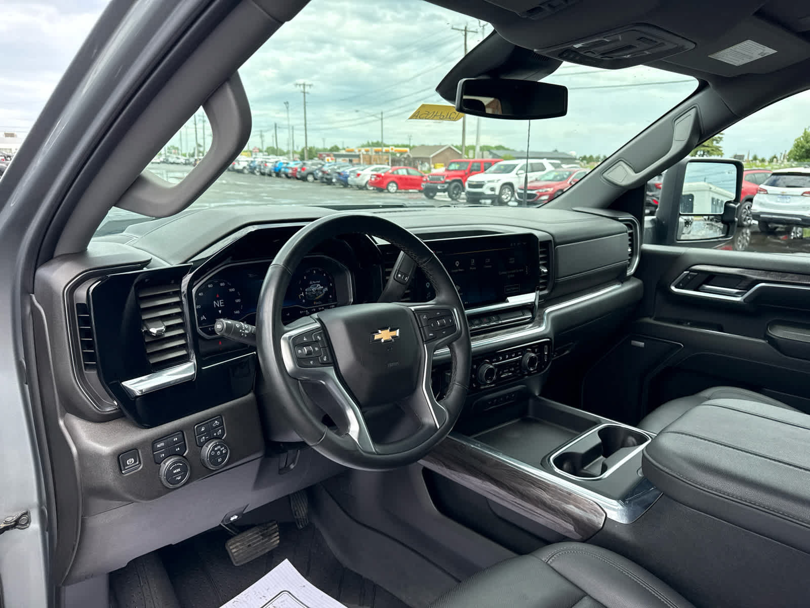 Certified 2024 Chevrolet Silverado 3500 LTZ w/ LTZ Convenience Package AWD/4WD image 14