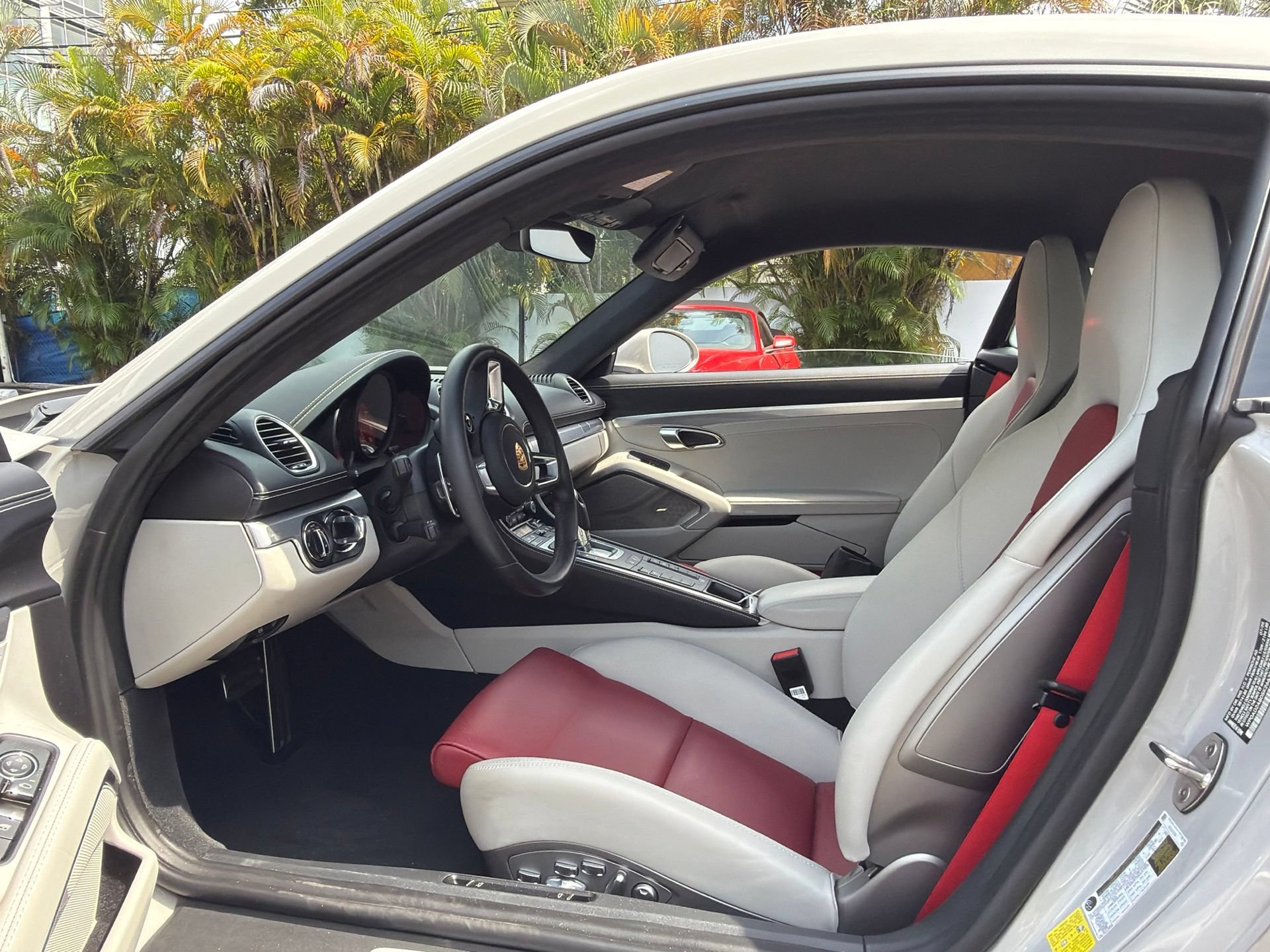 Used 2025 Porsche 718 Cayman GTS RWD image 20