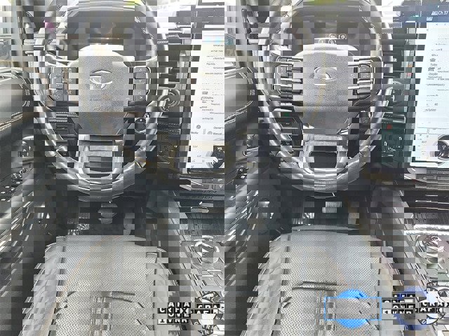 Certified 2023 Ford Expedition Platinum image 9