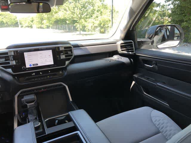 Used 2024 Toyota Tundra SR5 AWD/4WD image 12