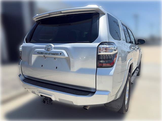 Used 2018 Toyota 4Runner SR5 RWD image 7