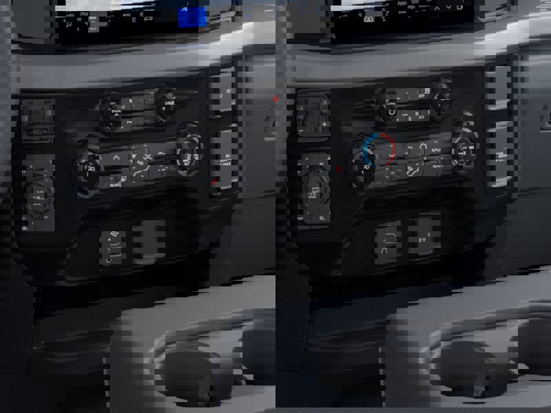 New 2025 Ford F250 XLT w/ Black Appearance Package image 15