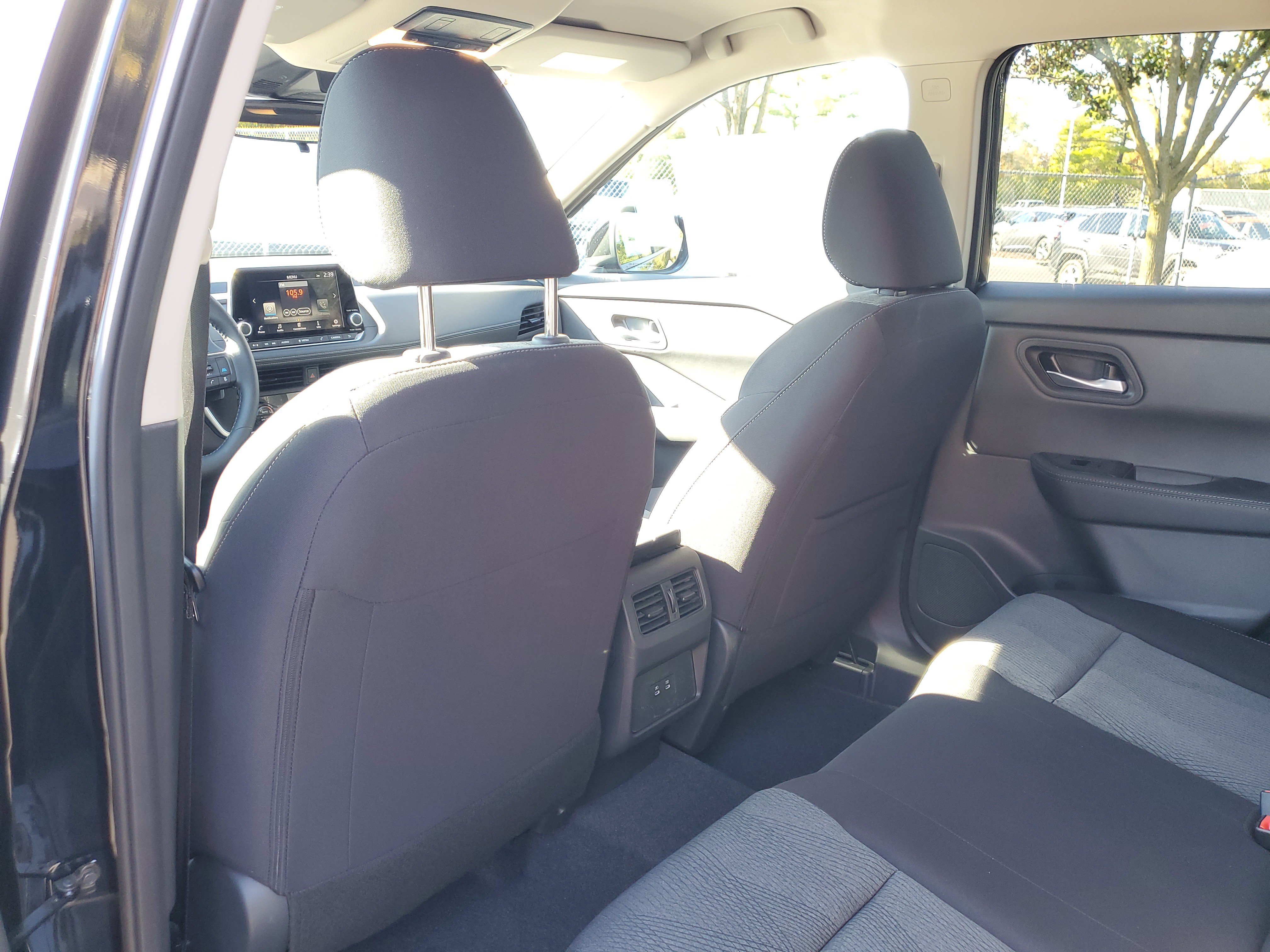 New 2027 Nissan Rogue SV w/ Cold Weather Package AWD/4WD image 28