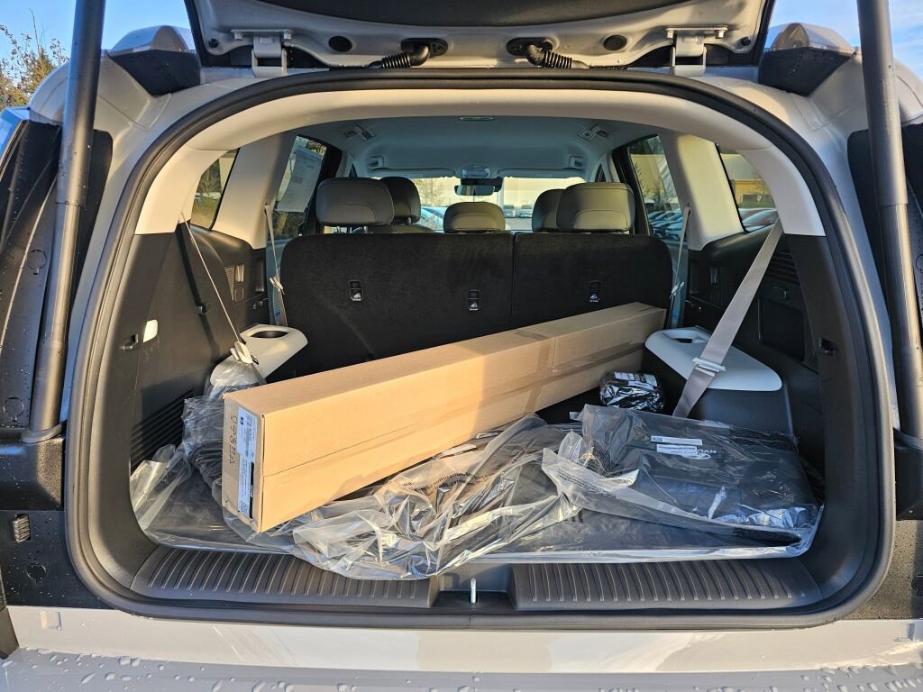 New 2026 Hyundai Ioniq 9 SEL image 12