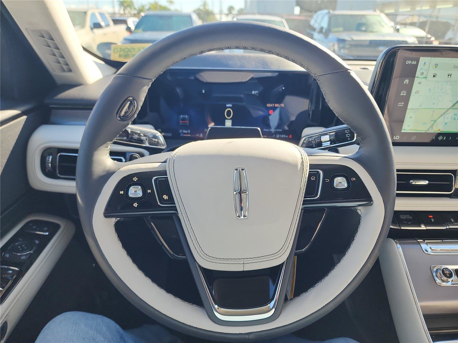 New 2026 Lincoln Aviator 2WD image 38