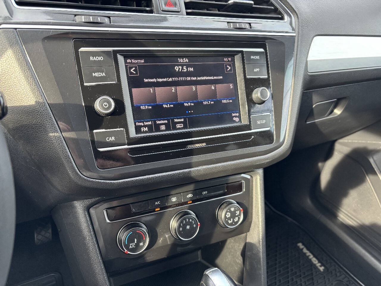 Used 2018 Volkswagen Tiguan S AWD/4WD image 18