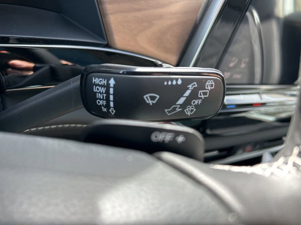 New 2026 Volkswagen Atlas SE image 30