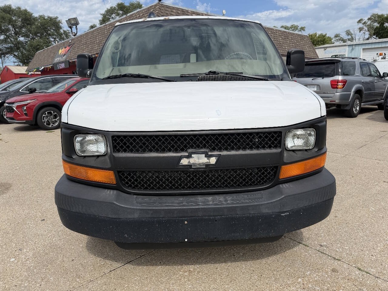 Used 2007 Chevrolet Express 2500 RWD image 9