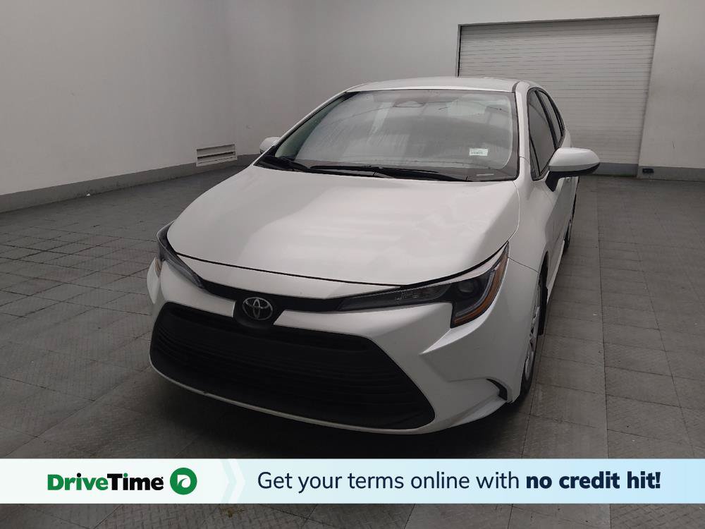 Used 2025 Toyota Corolla LE FWD image 1