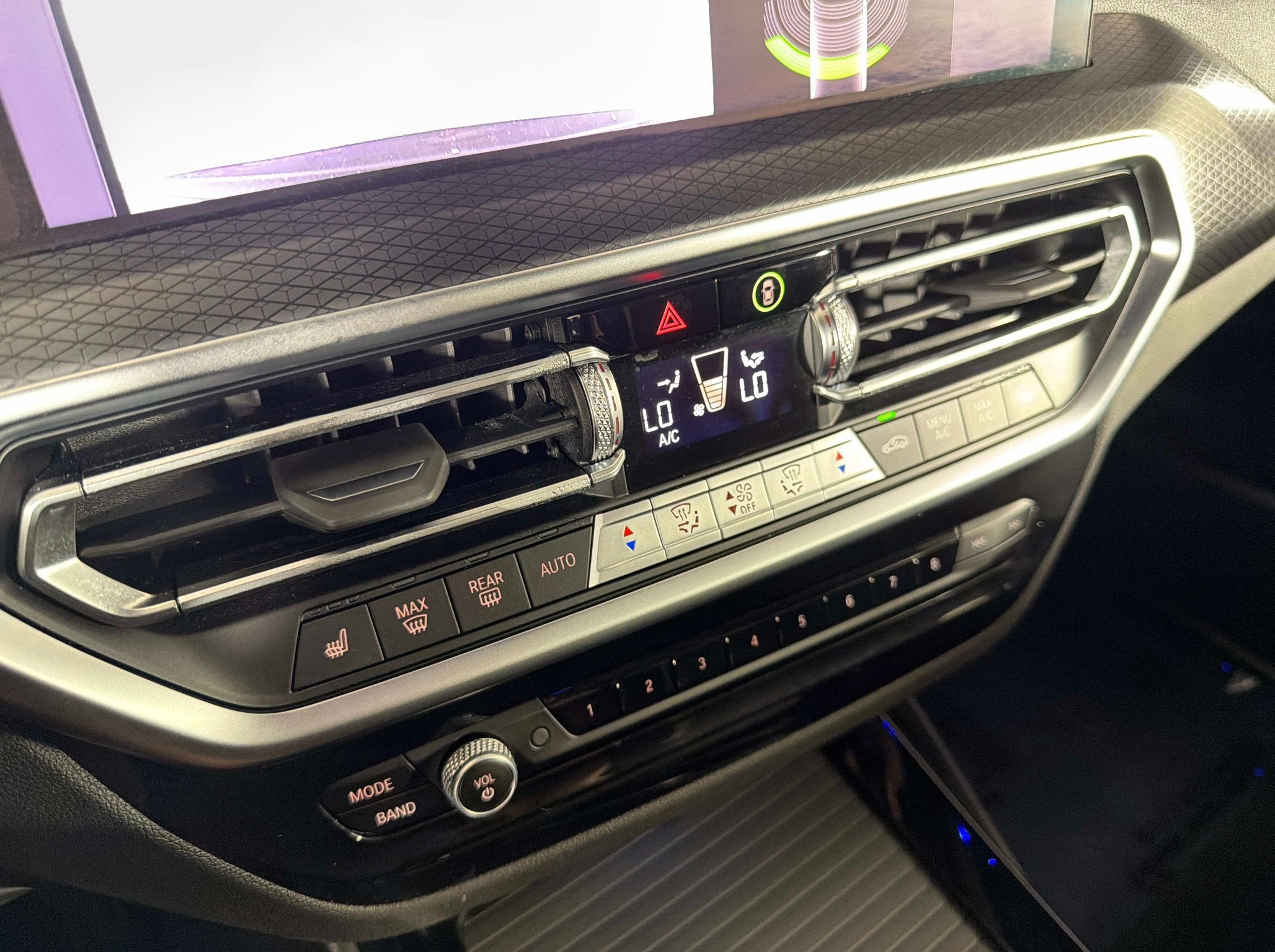 Used 2023 BMW X3 M40i AWD/4WD image 38