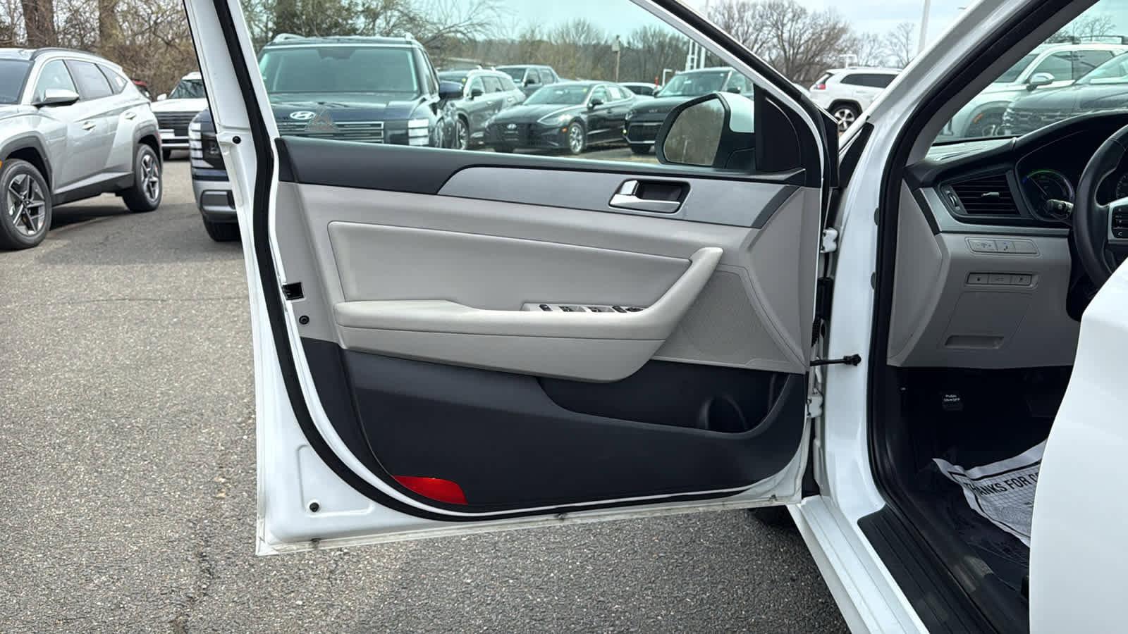 Used 2018 Hyundai Sonata SE image 11