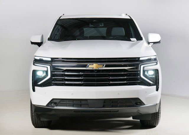 Used 2025 Chevrolet Tahoe LT w/ Comfort Package image 8
