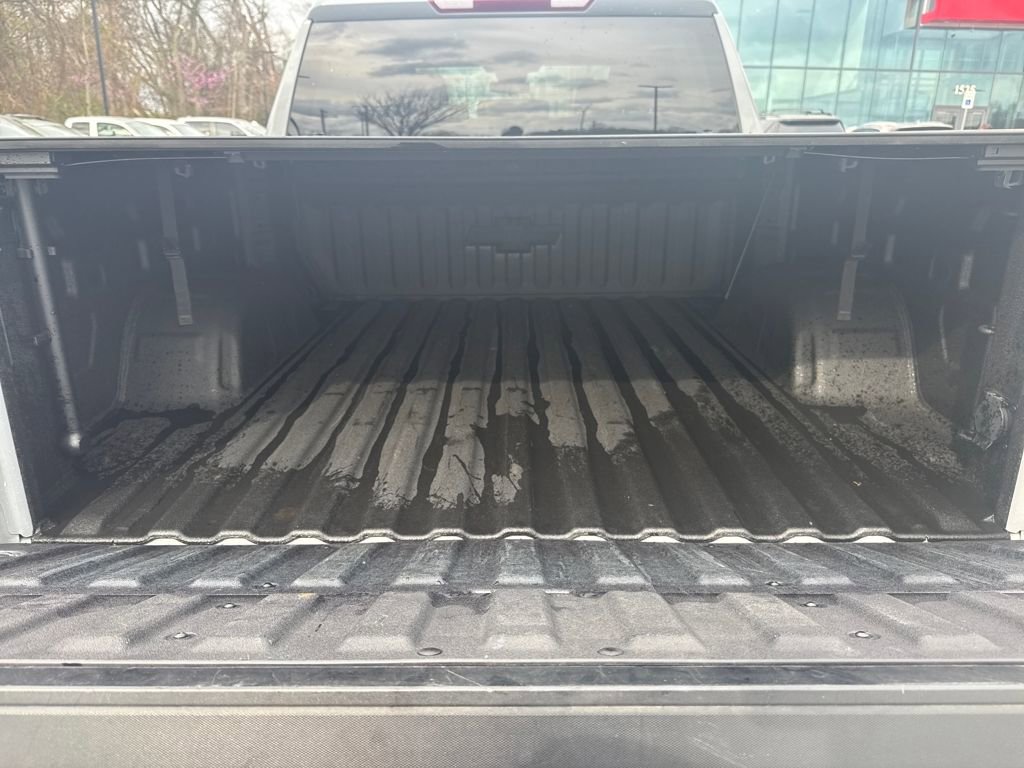 Used 2024 Chevrolet Silverado 1500 Custom Trail Boss w/ LPO, Dark Essentials Package image 22