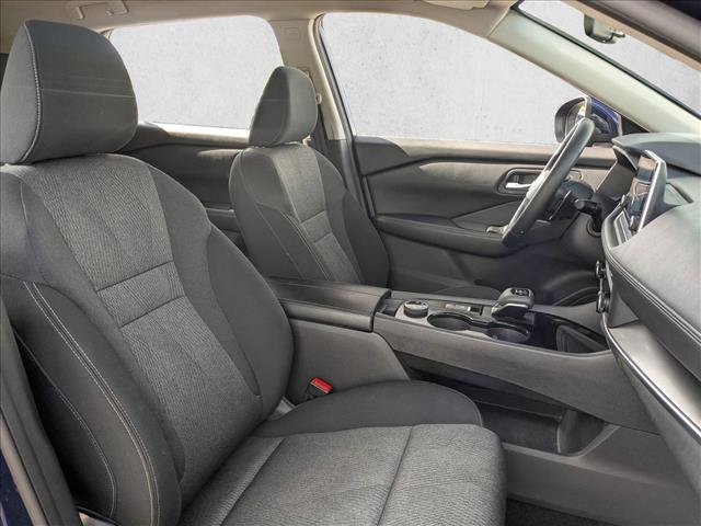 Used 2025 Nissan Rogue SV AWD/4WD image 22