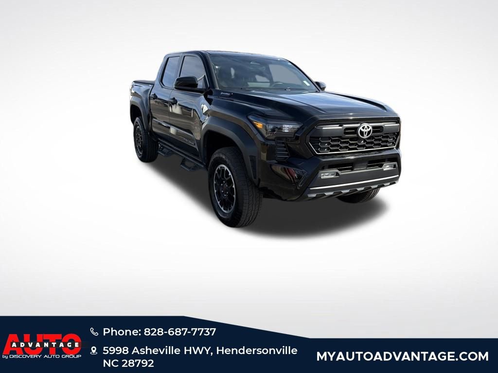 Used 2024 Toyota Tacoma TRD Off-Road AWD/4WD image 3