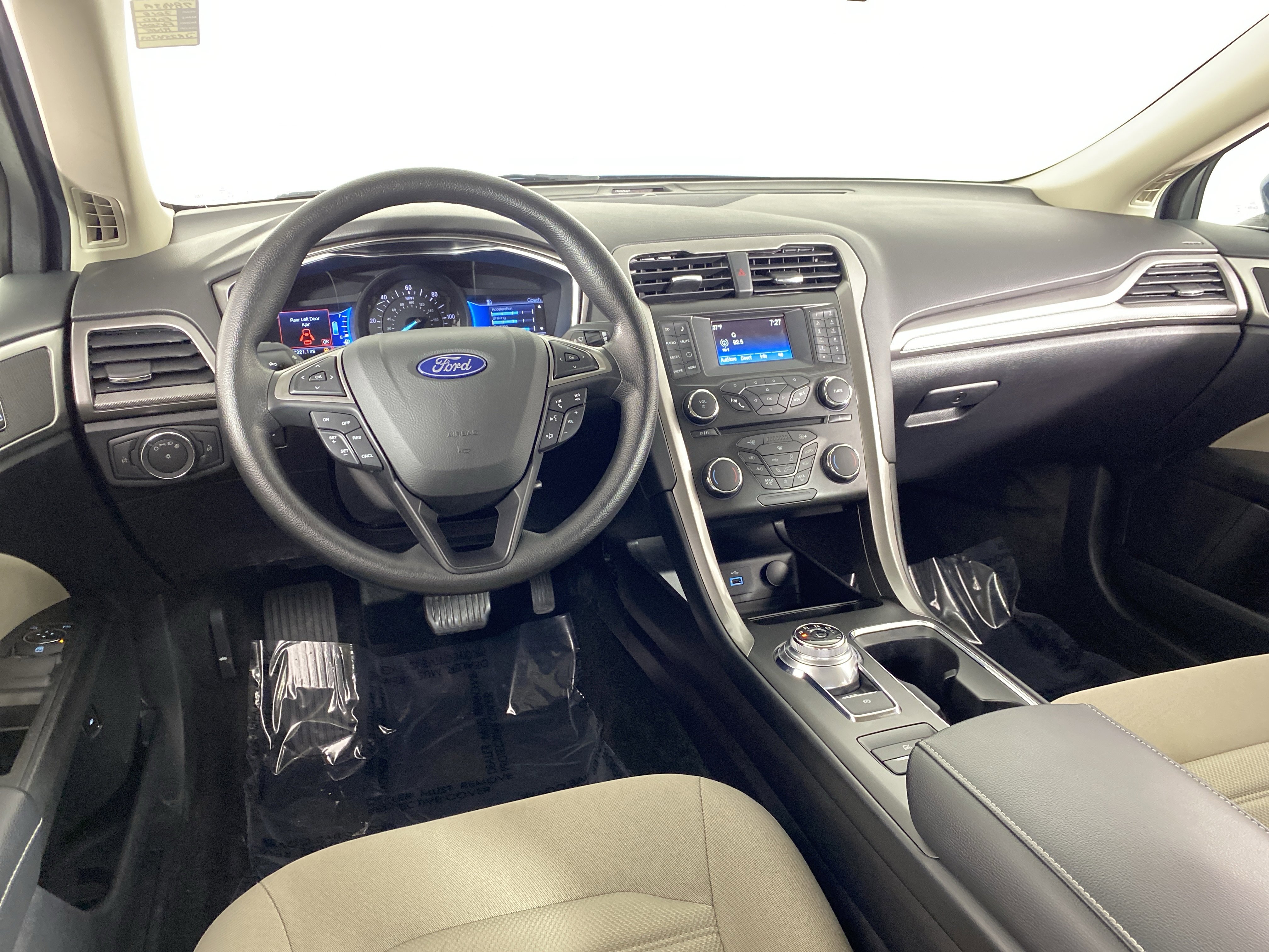Used 2018 Ford Fusion S image 36