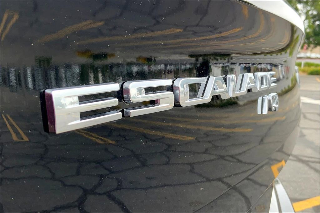 New 2026 Cadillac Escalade IQ Sport 2 w/ LPO, ONYX Package AWD/4WD image 29