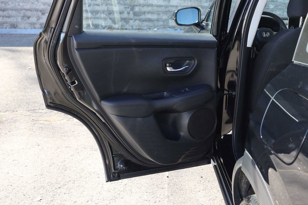 Used 2024 Honda HR-V LX image 19