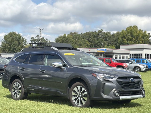 Used 2025 Subaru Outback Touring XT w/ Popular Package #2 AWD/4WD image 14