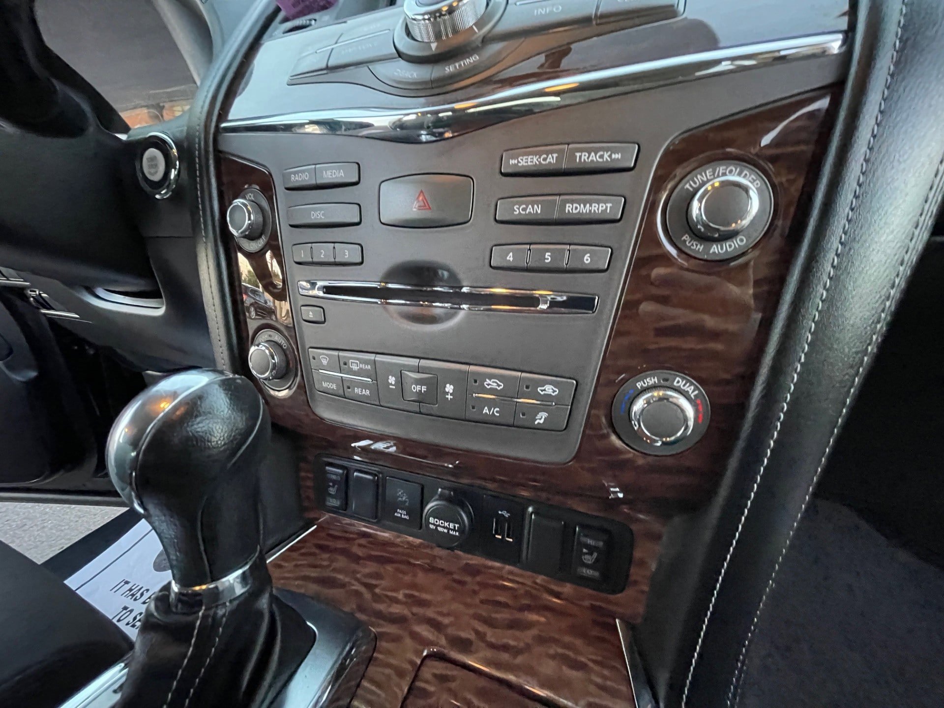 Used 2018 Nissan Armada SV w/ Driver Package AWD/4WD image 29