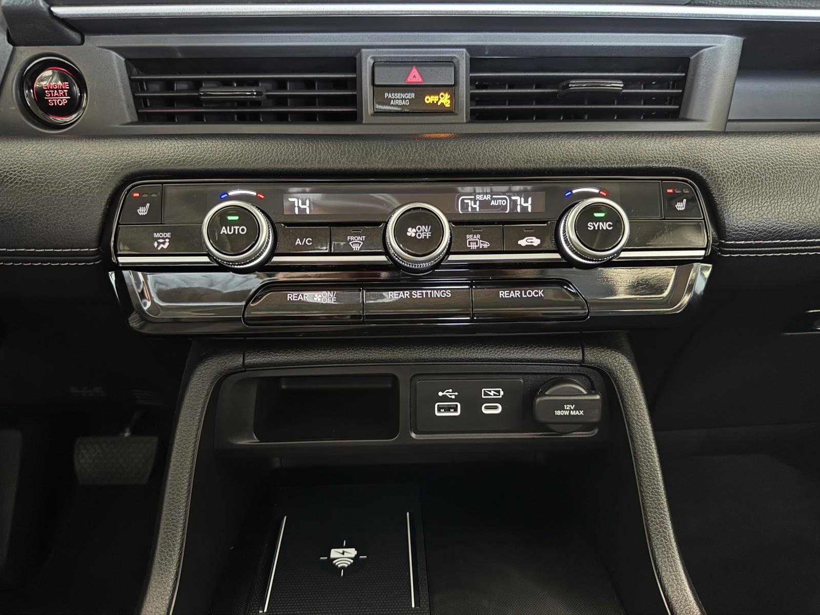 Used 2025 Honda Pilot Touring image 16