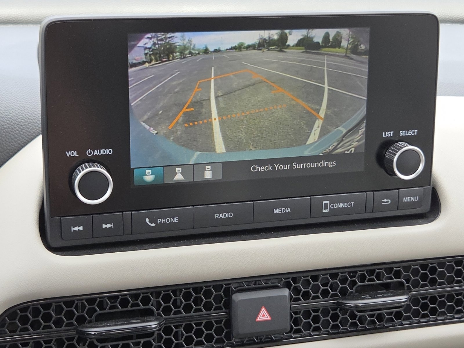 Certified 2025 Honda HR-V LX image 9