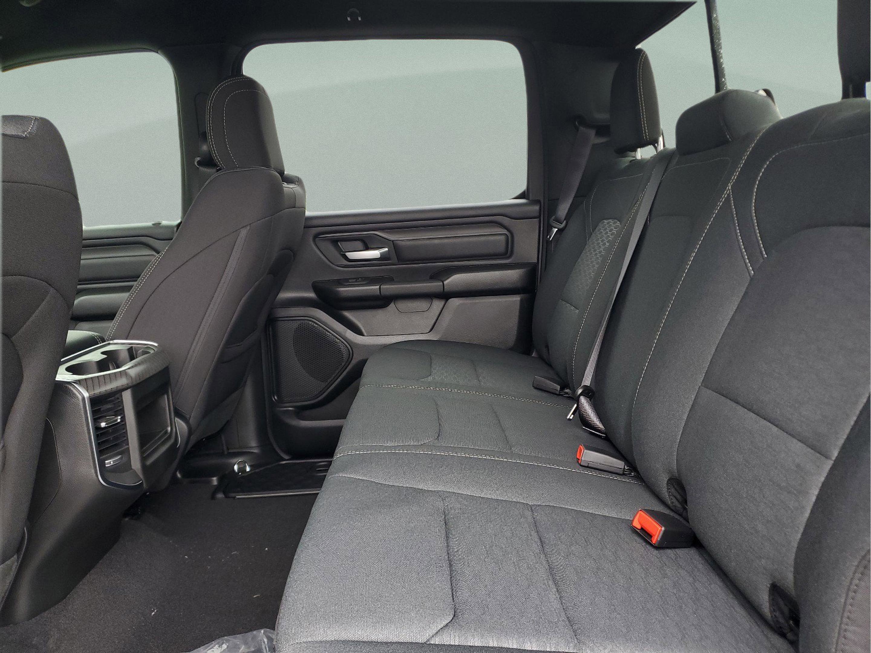 New 2026 RAM 1500 Express image 10