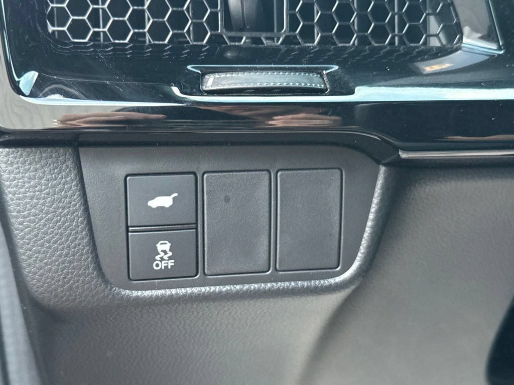 Used 2025 Honda CR-V Sport Touring image 19