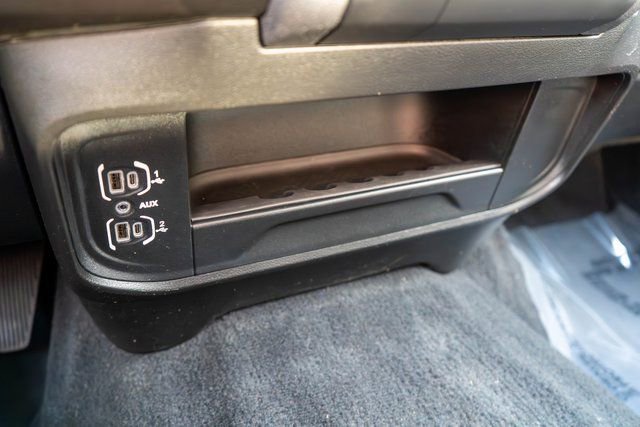 Used 2024 RAM 3500 Tradesman image 28