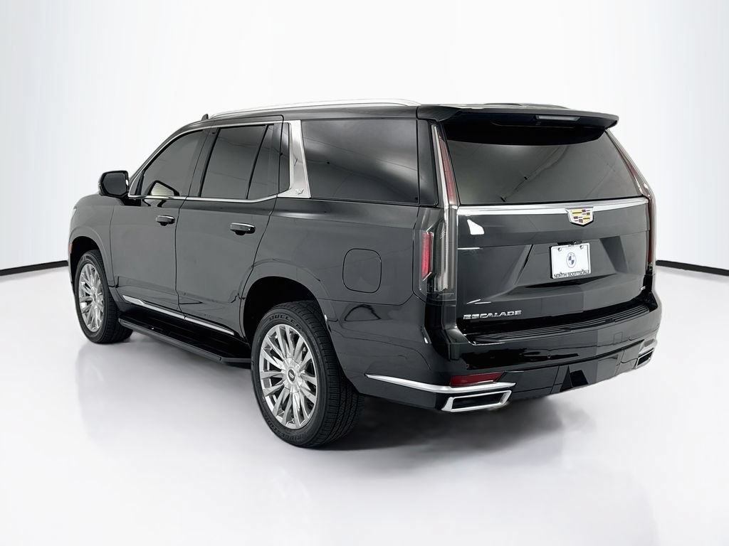 Used 2023 Cadillac Escalade Premium Luxury w/ LPO, Floor Liner Package AWD/4WD image 7