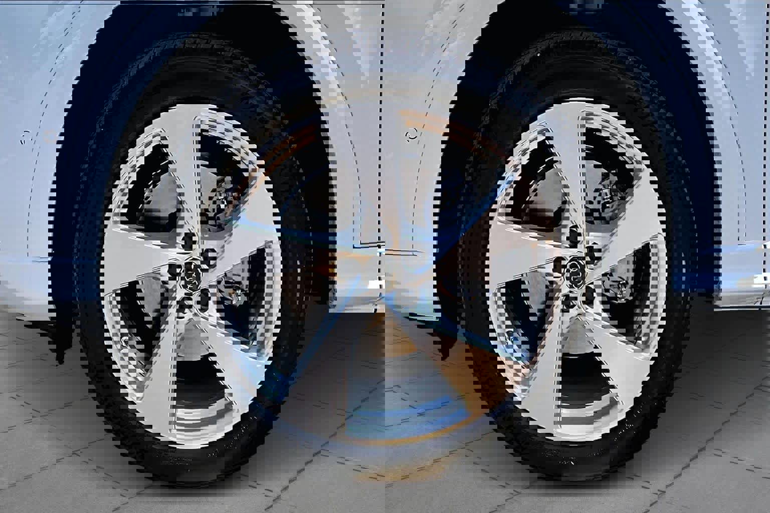 Used 2025 Audi Q5 Premium Plus w/ Premium Plus image 11